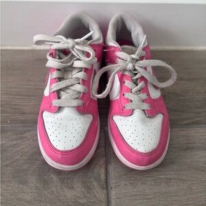 Nike Pink and White Sneakers with Classic Design